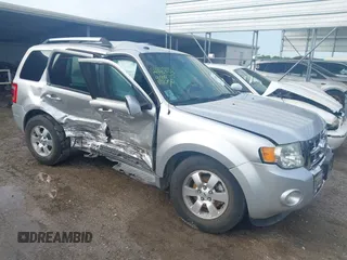 2011 Ford Escape Limited с VIN 1FMCU0EG8BKA38053, выставлен на аукционе IAAI как лот 42099021 с пробегом 101 891 миль миль и . История ставок и продаж доступна на DreamBid. Изображение 1.