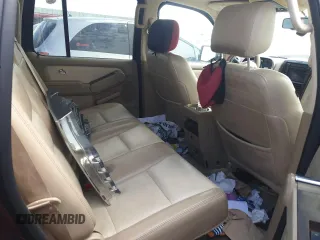 2007 Ford Explorer Limited с VIN 1FMEU65817UB33389, выставлен на аукционе Copart как лот 57693935 с пробегом 143 537 миль миль и Списание • Salvage title. История ставок и продаж доступна на DreamBid. Изображение 11.