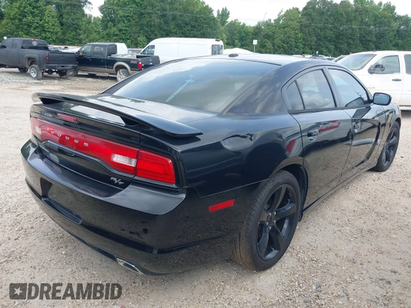 2014 Dodge Charger RT z VIN 2C3CDXCT2EH279653, wystawiony jako IAAI lot #42288528 z przebiegiem 167 378 mil mil oraz . Historia ofert i sprzedaży dostępna na DreamBid. Obrazek 4.