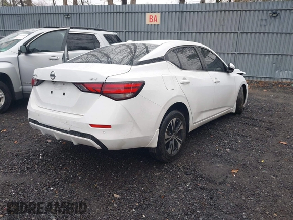 2022 Nissan Sentra SV with VIN 3N1AB8CV9NY231497, listed as a IAAI auction lot 42015906 with 31,792 mi miles and . Bid and sale history available at DreamBid. Image 4.