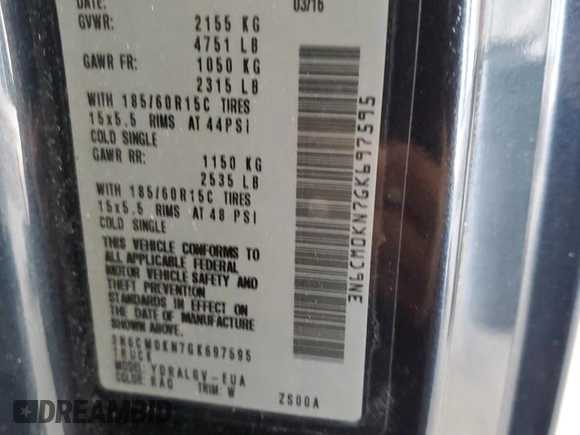 2016 Nissan NV200 S z VIN 3N6CM0KN7GK697595, wystawiony jako Copart lot #57955705 z przebiegiem 118 396 mil mil oraz Szkody całkowita. Historia ofert i sprzedaży dostępna na DreamBid. Obrazek 14.