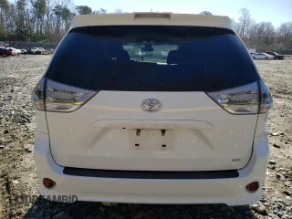 2018 Toyota Sienna SE with VIN 5TDXZ3DC9JS937339, listed as a Copart auction lot 50447875 with 129,144 mi miles and Salvage title. Bid and sale history available at DreamBid. Image 6.
