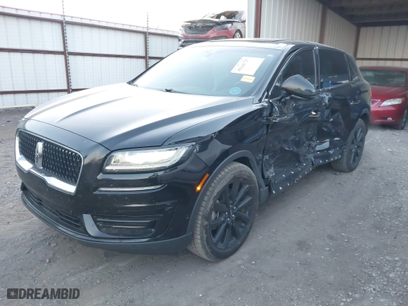 2020 Lincoln Nautilus Reserve with VIN 2LMPJ6K95LBL24977, listed as a IAAI auction lot 41141737 with 56,641 mi miles. Bid and sale history available at carsss.com. Image 17.
