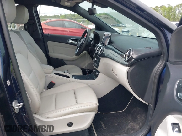 2017 Mercedes-Benz B Electric Drive with VIN WDDVP9AB7HJ016231, listed as a IAAI auction lot 42122915 with 86,076 mi miles and . Bid and sale history available at DreamBid. Image 5.