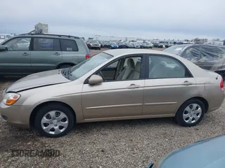 2008 Kia Spectra SX with VIN KNAFE121985552051, listed as a IAAI auction lot 41887222 with 45,308 mi miles. Bid and sale history available at carsss.com. Image 14.