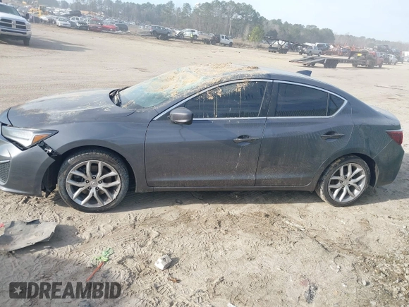2019 Acura ILX with VIN 19UDE2F33KA000475, listed as a IAAI auction lot 41680296 with 67,053 mi miles. Bid and sale history available at carsss.com. Image 3.