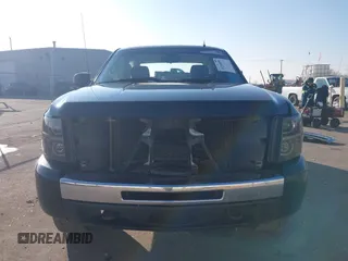 2011 Chevrolet Silverado 1500 LT with VIN 3GCPKSE36BG345216, listed as a IAAI auction lot 41298599 with 187,216 mi miles and . Bid and sale history available at DreamBid. Image 13.