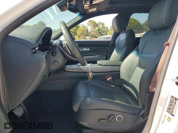 2022 Genesis GV70 2.5T with VIN KMUMADTB0NU051417, listed as a Copart auction lot 54915295 with 36,530 mi miles and Salvage Title. Bid and sale history available at DreamBid. Image 7.