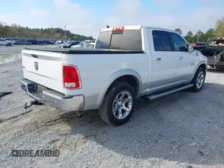 2017 Ram 1500 Laramie z VIN 1C6RR6NG9HS556255, wystawiony jako IAAI lot #41889626 z przebiegiem 90 141 mil mil oraz . Historia ofert i sprzedaży dostępna na DreamBid. Obrazek 4.