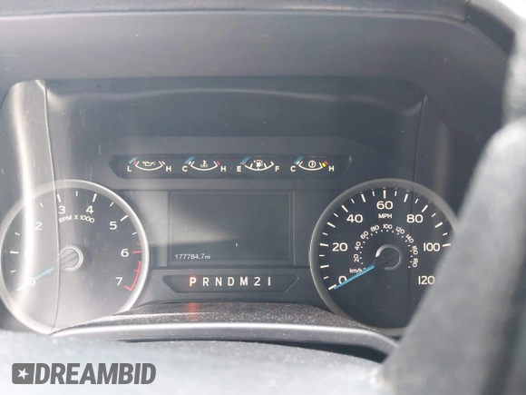 2015 Ford F-150 XLT with VIN 1FTEW1EG2FFC26160, listed as a IAAI auction lot 42288620 with 177,784 mi miles and . Bid and sale history available at DreamBid. Image 7.