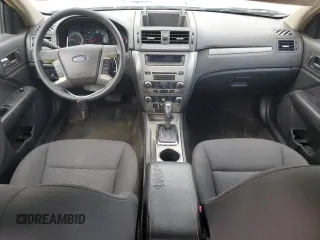 2010 Ford Fusion SE z VIN 3FAHP0HA2AR208559, wystawiony jako Copart lot #64288565 z przebiegiem 186 231 mil mil oraz Czysty tytuł • Clean title. Historia ofert i sprzedaży dostępna na DreamBid. Obrazek 8.