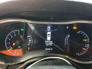 2015 Jeep Grand Cherokee Limited with VIN 1C4RJFBG2FC878523, listed as a Copart auction lot 51853755 with 124,743 mi miles and Salvage Title. Bid and sale history available at carsss.com. Image 9.