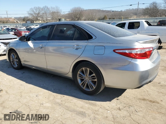 2015 Toyota Camry XLE with VIN 4T1BF1FK2FU083563, listed as a Copart auction lot 41492654 with 221,437 mi miles and Clean Title. Bid and sale history available at carsss.com. Image 2.