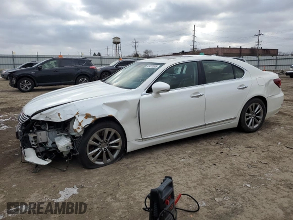 2014 Lexus LS 460 with VIN JTHCL5EF4E5021098, listed as a Copart auction lot 41411565 with 134,513 mi miles and Salvage title. Bid and sale history available at DreamBid. Image 1.