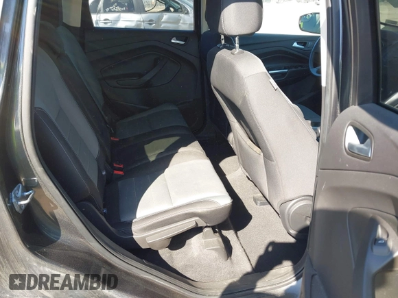 2016 Ford Escape SE with VIN 1FMCU0G73GUC76322, listed as a IAAI auction lot 41796746 with 61,821 mi miles. Bid and sale history available at carsss.com. Image 8.