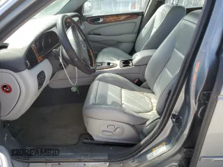 2004 Jaguar XJ 8 with VIN SAJWA71C84SG17802, listed as a Copart auction lot 76880914 with Not Provided miles and Non Repairable. Bid and sale history available at DreamBid. Image 7.