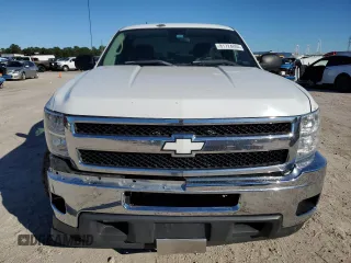 2008 Chevrolet Silverado 1500 Work Truck with VIN 1GCEC14088Z253894, listed as a Copart auction lot 81724804 with 100,025 mi miles and Salvage Title. Bid and sale history available at carsss.com. Image 5.