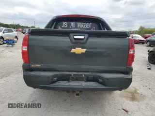 2013 Chevrolet Avalanche LS with VIN 3GNTKEE76DG215014, listed as a Copart auction lot 66491494 with 195,687 mi miles and Non Repairable. Bid and sale history available at carsss.com. Image 6.