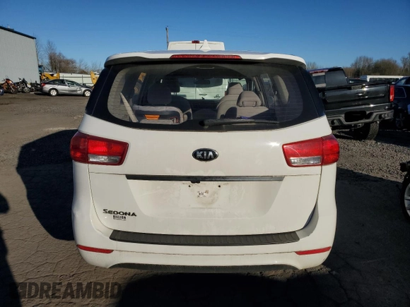 2016 Kia Sedona L with VIN KNDMA5C15G6150001, listed as a Copart auction lot 44647655 with 111,220 mi miles and Salvage Title. Bid and sale history available at carsss.com. Image 6.