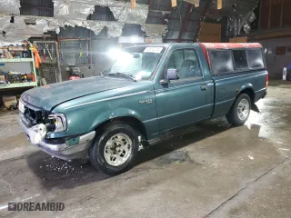 1995 Ford Ranger Splash with VIN 1FTCR10A8STA46131, listed as a Copart auction lot 83876724 with 117,400 mi miles and Salvage Title. Bid and sale history available at carsss.com. Image 1.