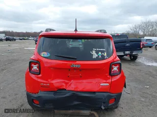 2016 Jeep Renegade Latitude with VIN ZACCJBBT8GPE37813, listed as a IAAI auction lot 41983514 with 83,224 mi miles. Bid and sale history available at carsss.com. Image 16.