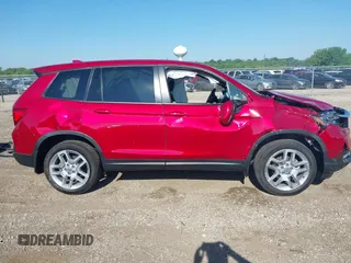 2025 Honda Passport EX-L с VIN 5FNYF8H56SB001075, выставлен на аукционе IAAI как лот 42262450 с пробегом Не указан миль и . История ставок и продаж доступна на DreamBid. Изображение 13.