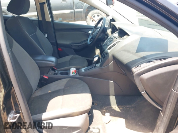 2014 Ford Focus SE with VIN 1FADP3F24EL431332, listed as a IAAI auction lot 42135538 with 121,362 mi miles. Bid and sale history available at carsss.com. Image 5.