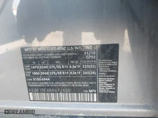 2011 Mercedes-Benz GL-Class GL 450 with VIN 4JGBF7BE8BA671420, listed as a IAAI auction lot 42064096 with 182,622 mi miles. Bid and sale history available at carsss.com. Image 9.