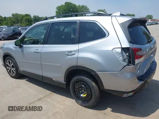 2021 Subaru Forester Limited with VIN JF2SKASC6MH565975, listed as a IAAI auction lot 42457391 with 47,318 mi miles and . Bid and sale history available at DreamBid. Image 3.