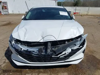 2021 Hyundai Elantra SEL with VIN 5NPLM4AG1MH025762, listed as a IAAI auction lot 41833705 with 54,077 mi miles. Bid and sale history available at carsss.com. Image 6.