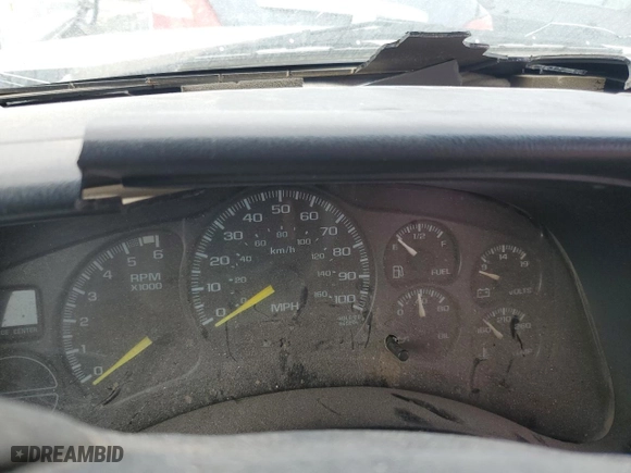 2000 Chevrolet Silverado 1500 with VIN 1GCEC14W2YZ342994, listed as a Copart auction lot 88068995 with 0 mi miles and Salvage Title. Bid and sale history available at carsss.com. Image 9.
