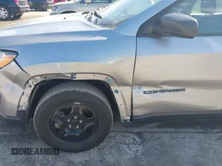 2020 Jeep Compass Sport с VIN 3C4NJCAB1LT236409, выставлен на аукционе IAAI как лот 41696554 с пробегом 125 930 миль миль и . История ставок и продаж доступна на DreamBid. Изображение 6.