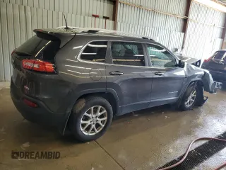 2017 Jeep Cherokee Latitude with VIN 1C4PJMCB2HW609258, listed as a Copart auction lot 59881055 with 69,081 mi miles and Salvage title. Bid and sale history available at DreamBid. Image 3.