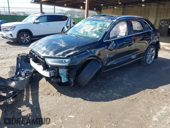 2015 Audi Q3 Premium Plus z VIN WA1EFCFS4FR001441, wystawiony jako IAAI lot #41813239 z przebiegiem 112 795 mil mil oraz . Historia ofert i sprzedaży dostępna na DreamBid. Obrazek 2.