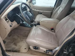 1999 Ford Explorer XLT z VIN 1FMZU32E9XUB82964, wystawiony jako Copart lot #44992695 z przebiegiem 192 408 mil mil oraz Szkoda całkowita • Salvage title. Historia ofert i sprzedaży dostępna na DreamBid. Obrazek 7.