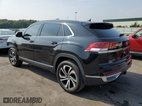 2020 Volkswagen Atlas SEL Premium z VIN 1V2NE2CA4LC231377, wystawiony jako Copart lot #57997943 z przebiegiem 29 236 mil mil oraz . Historia ofert i sprzedaży dostępna na DreamBid. Obrazek 2.