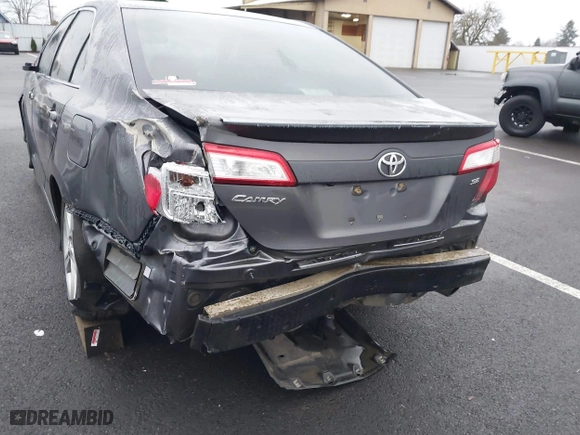 2014 Toyota Camry L with VIN 4T1BF1FK4EU372166, listed as a IAAI auction lot 41228217 with 159,187 mi miles. Bid and sale history available at carsss.com. Image 6.