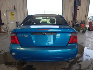 2007 Ford Focus S with VIN 1FAFP34N27W262385, listed as a IAAI auction lot 42526524 with 183,733 mi miles and . Bid and sale history available at DreamBid. Image 16.