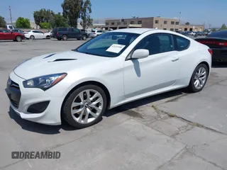 2013 Hyundai Genesis Coupe 2.0T with VIN KMHHT6KD7DU088682, listed as a IAAI auction lot 42421998 with 87,398 mi miles and . Bid and sale history available at DreamBid. Image 2.