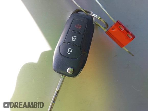 2017 Ford F-150 XL с VIN 1FTMF1C83HKE37594, выставлен на аукционе IAAI как лот 42381825 с пробегом 227 774 миль миль и . История ставок и продаж доступна на DreamBid. Изображение 11.