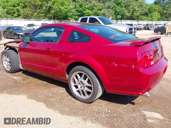 2005 Ford Mustang GT Deluxe with VIN 1ZVHT82H455106809, listed as a IAAI auction lot 42010527 with 76,049 mi miles and . Bid and sale history available at DreamBid. Image 3.