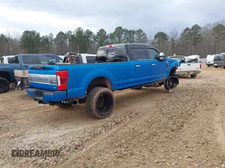 2017 Ford F-250 Lariat with VIN 1FT7W2B66HEB26064, listed as a IAAI auction lot 41656174 with 69,695 mi miles and . Bid and sale history available at DreamBid. Image 4.