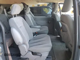 2005 Dodge Caravan SXT with VIN 1D4GP45R15B181360, listed as a Copart auction lot 61221005 with 229,828 mi miles and Salvage title. Bid and sale history available at DreamBid. Image 11.
