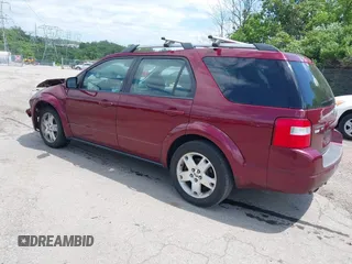 2006 Ford Freestyle Limited z VIN 1FMDK06196GA00215, wystawiony jako IAAI lot #42300513 z przebiegiem 83 615 mil mil oraz . Historia ofert i sprzedaży dostępna na DreamBid. Obrazek 3.