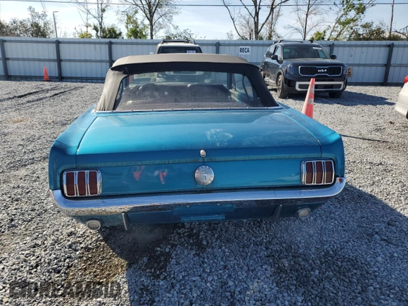1966 Ford Mustang z VIN 6F08C324095, wystawiony jako Copart lot #46019585 z przebiegiem 19 622 mil mil oraz Szkoda całkowita • Salvage title. Historia ofert i sprzedaży dostępna na DreamBid. Obrazek 6.