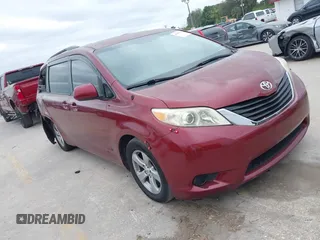 2011 Toyota Sienna LE AAS with VIN 5TDKK3DC8BS014320, listed as a IAAI auction lot 41587522 with 89,185 mi miles. Bid and sale history available at carsss.com. Image 1.