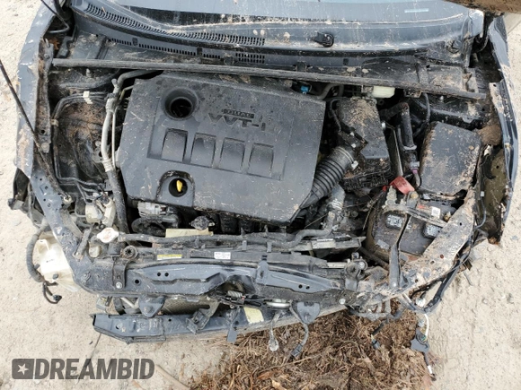 2019 Toyota Corolla L z VIN 5YFBURHE7KP887803, wystawiony jako Copart lot #43041105 z przebiegiem 156 584 mil mil oraz Szkoda całkowita • Salvage title. Historia ofert i sprzedaży dostępna na DreamBid. Obrazek 12.