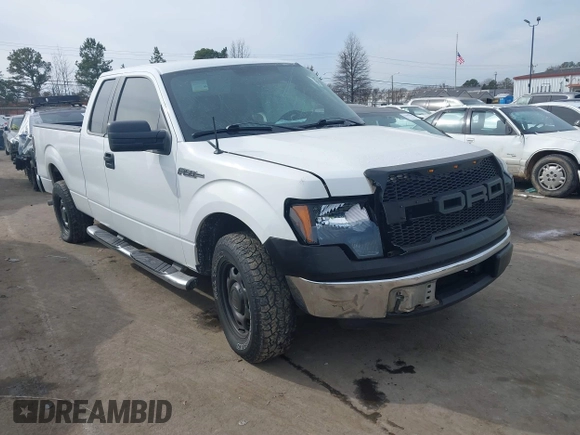 2011 Ford F-150 XL with VIN 1FTEX1CM9BKD22729, listed as a IAAI auction lot 41411916 with 193,466 mi miles. Bid and sale history available at carsss.com. Image 1.