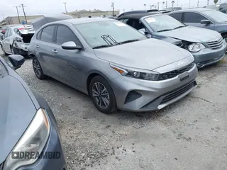 2024 Kia Forte LXS with VIN 3KPF24AD0RE840796, listed as a IAAI auction lot 41806283 with 4,000 mi miles. Bid and sale history available at carsss.com. Image 1.