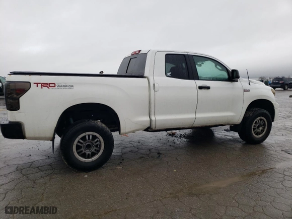 2011 Toyota Tundra 4WD Truck with VIN 5TFUW5F14BX190814, listed as a Copart auction lot 44826615 with 216,080 mi miles and Salvage Title. Bid and sale history available at carsss.com. Image 3.
